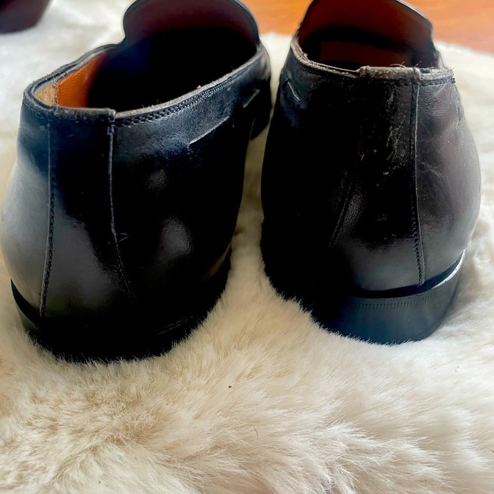 Salvatore Ferragamo Genuine Leather 9 1/2